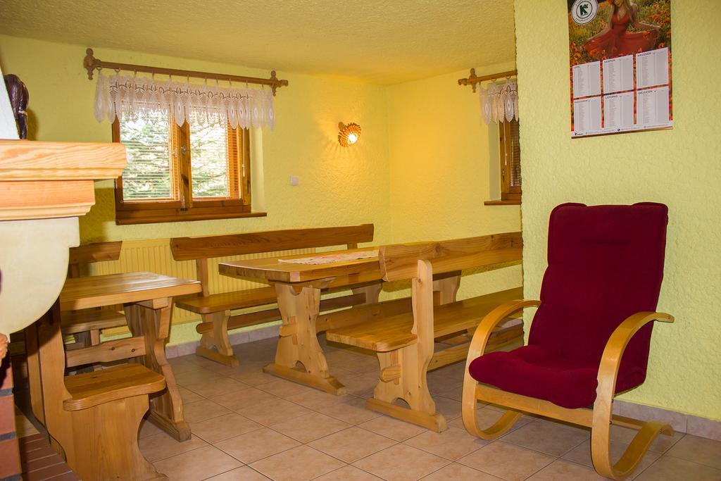 Hacjenda - Apartamenty I Pokoje Goscinne Czarna Góra Εξωτερικό φωτογραφία